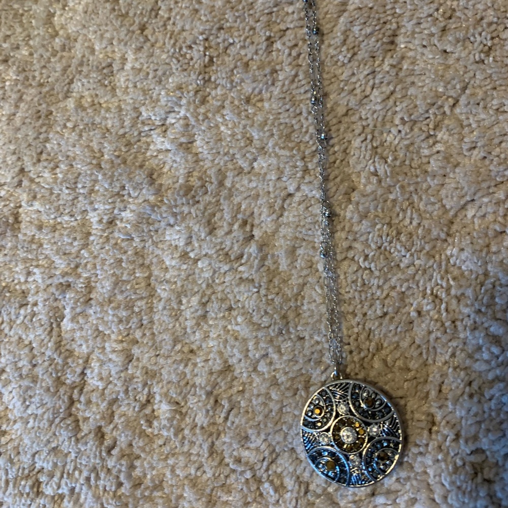 Beautiful pendant necklace